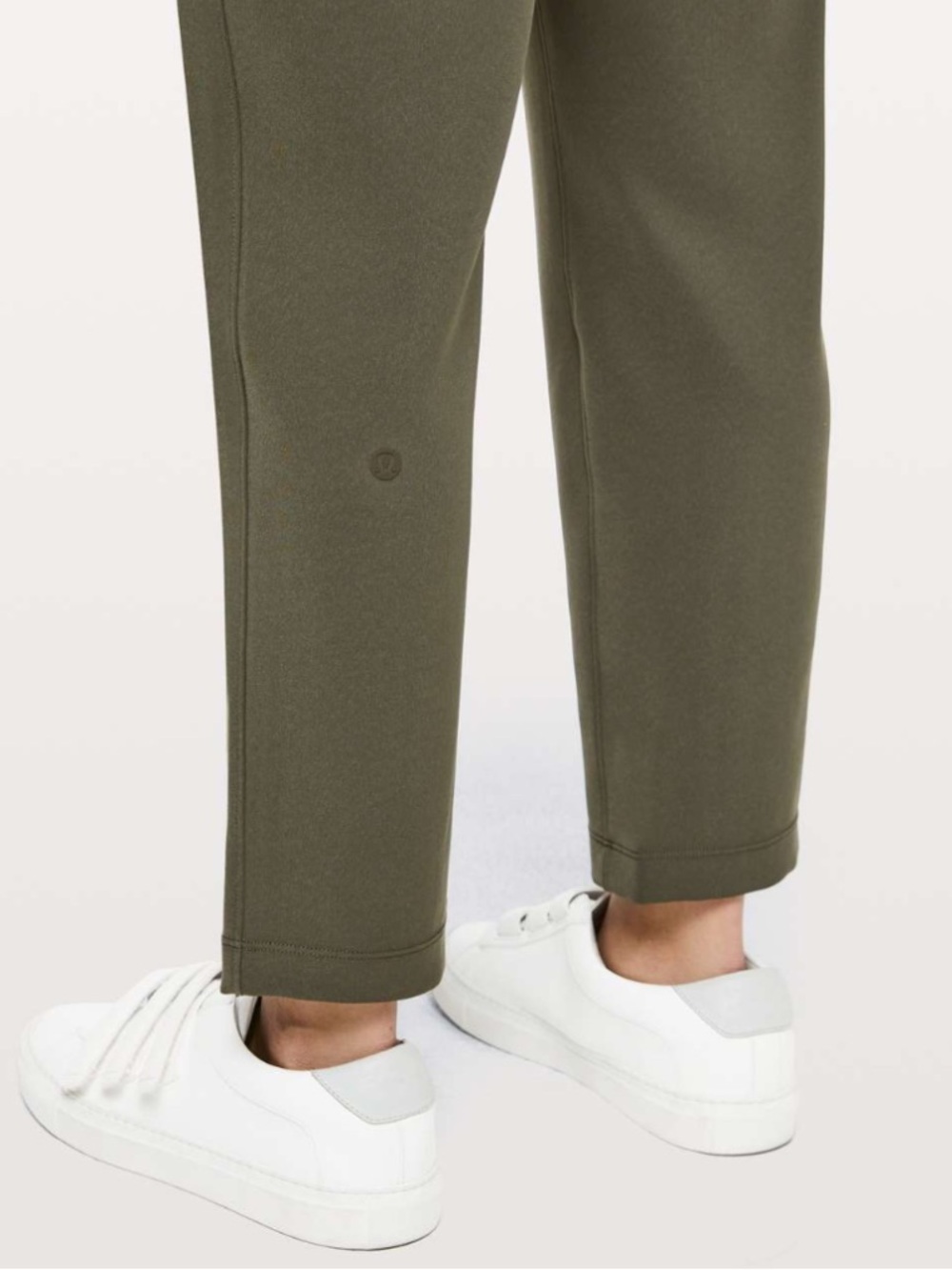 Lululemon Olive Green On The Fly Pant Woven 12 - Picture 4 of 16